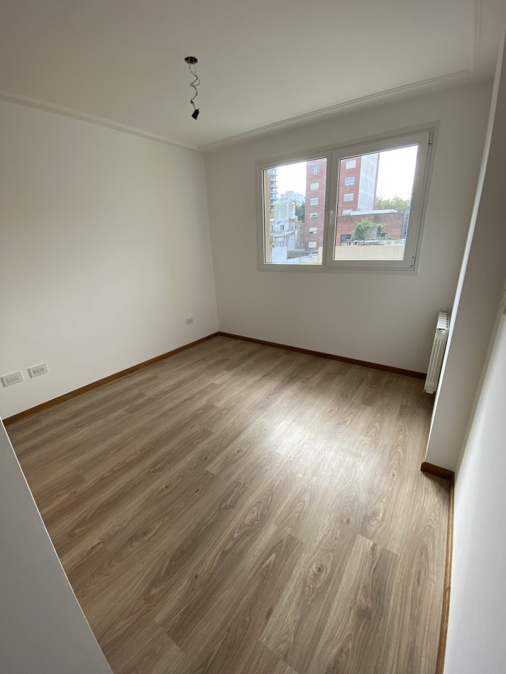 Excelente departamento de dos ambientes A ESTRENAR en VENTA  Zona Plaza Mitre