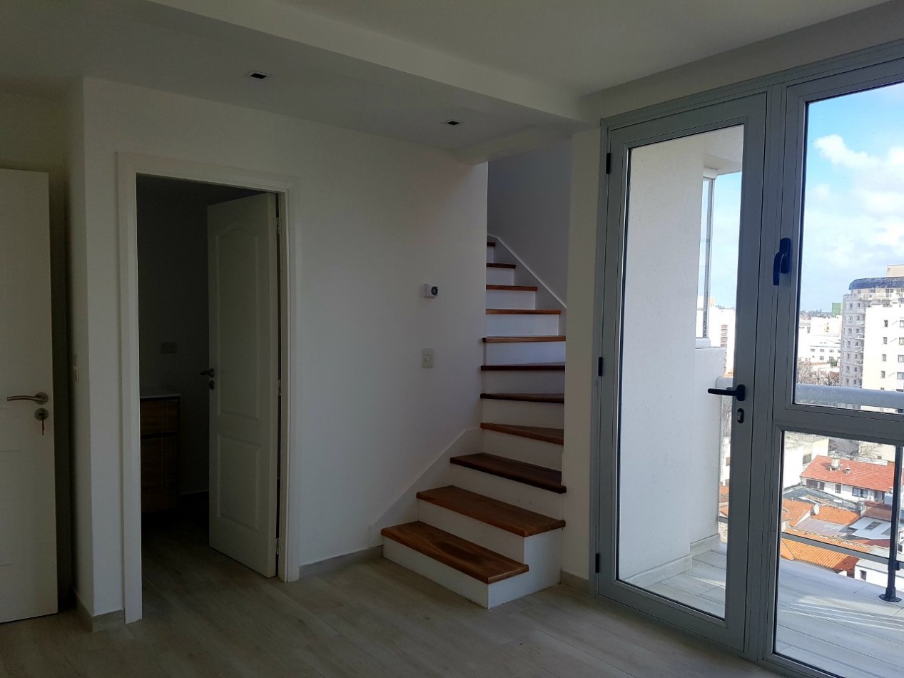 Departamento en duplex de 3 ambientes A ESTRENAR  Plaza Mitre