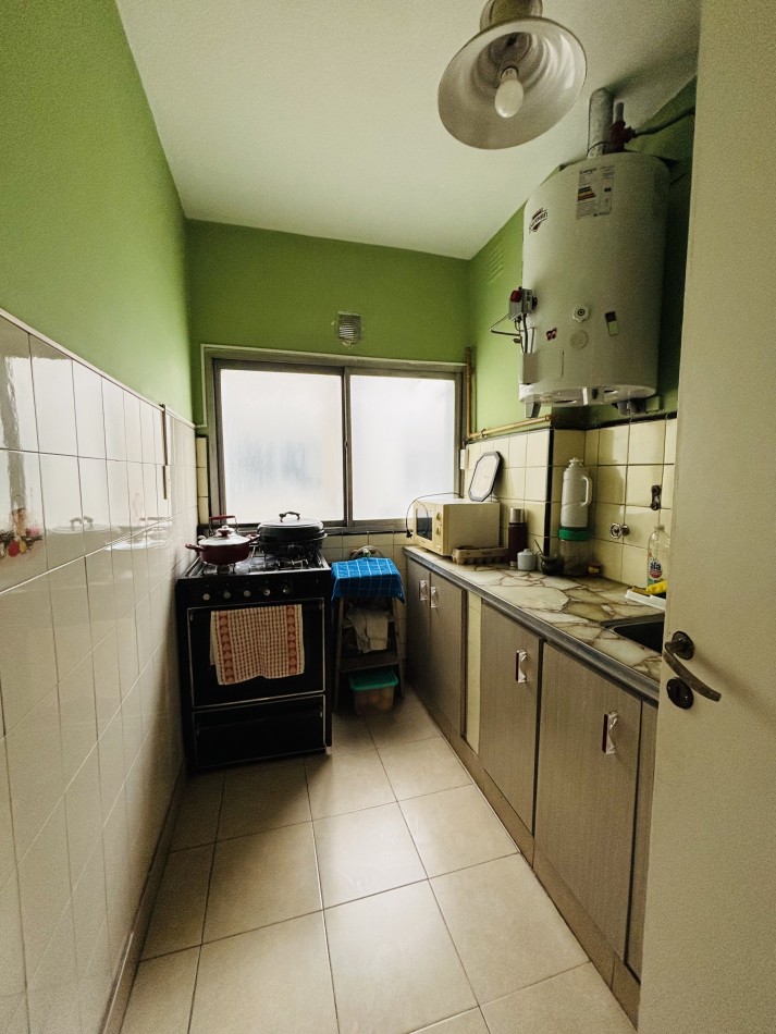 Departamento de dos ambientes con dependencia con terraza propia Zona Centro
