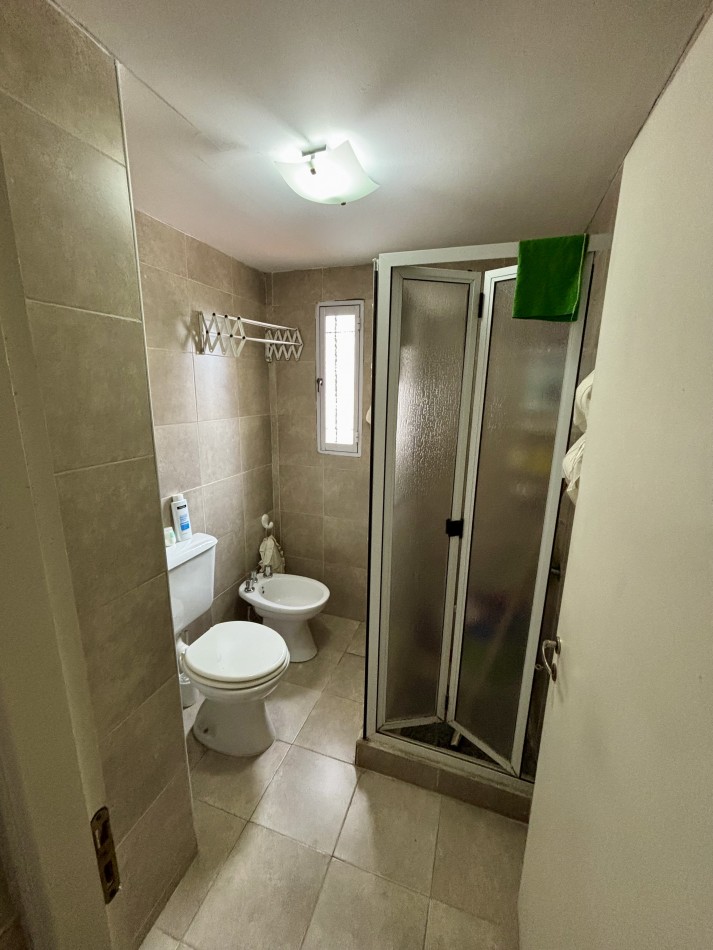 Departamento de dos ambientes con dependencia con terraza propia Zona Centro