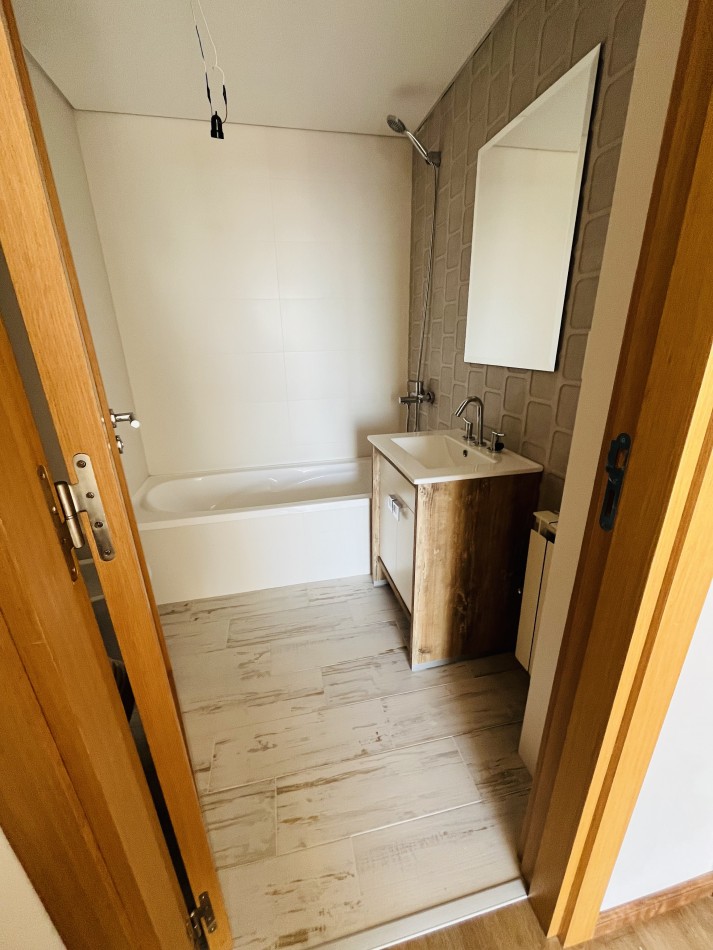 Semipiso tres ambientes A