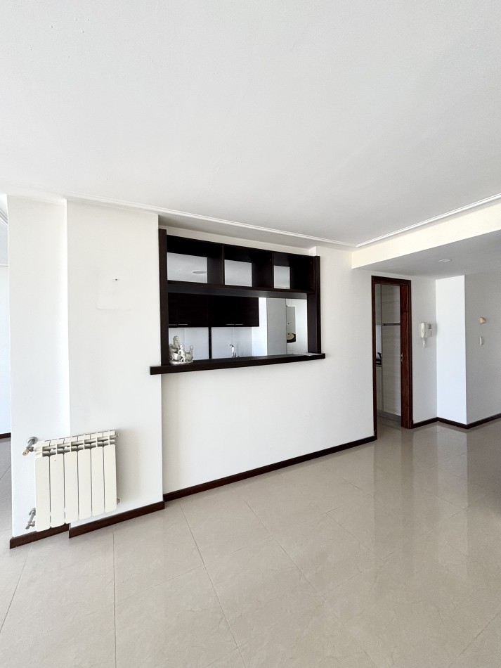 Zona Plaza Mitre Excelente semipiso en venta 