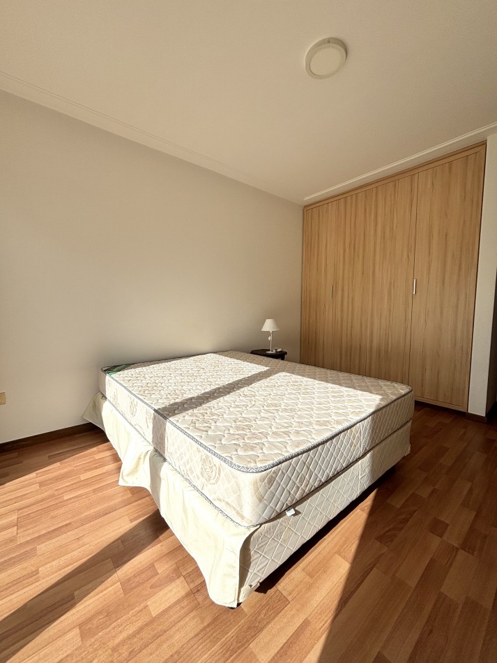 Zona Plaza Mitre Excelente semipiso en venta 