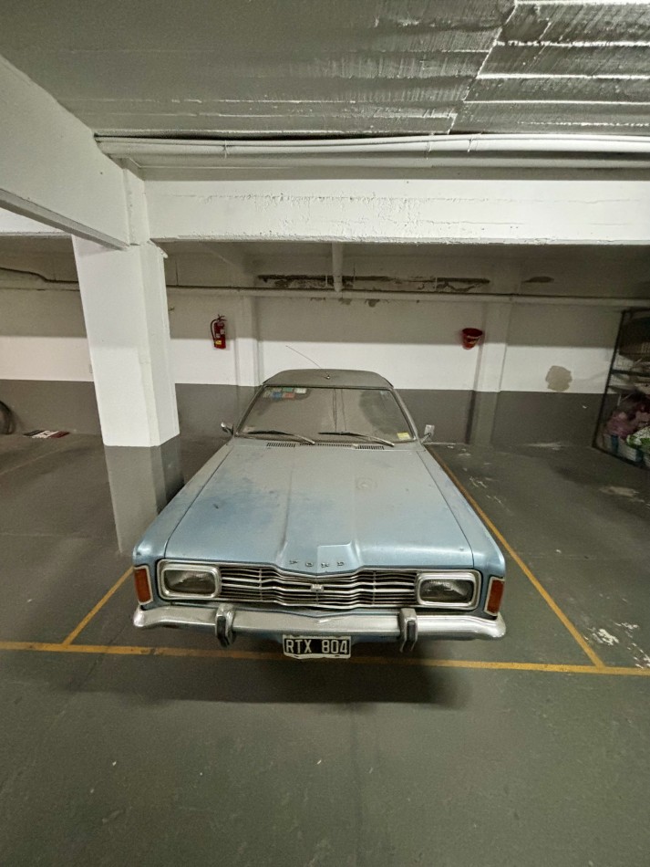 Zona Plaza Mitre Excelente semipiso en venta 