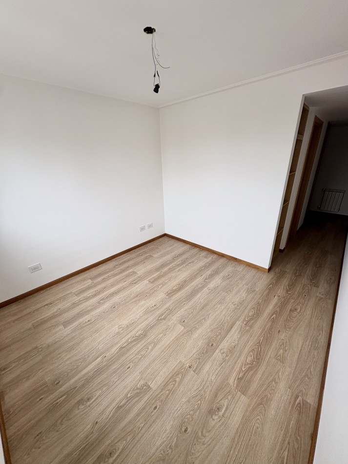 Semipiso de tres ambientes 