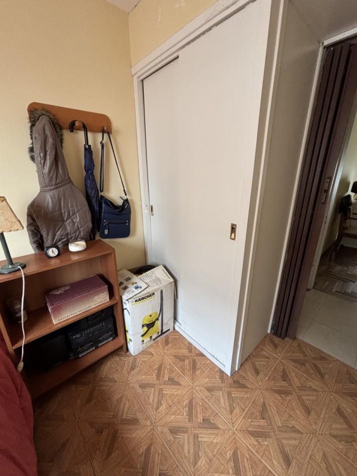 Departamento de dos ambientes con dependencia con terraza propia Zona Centro